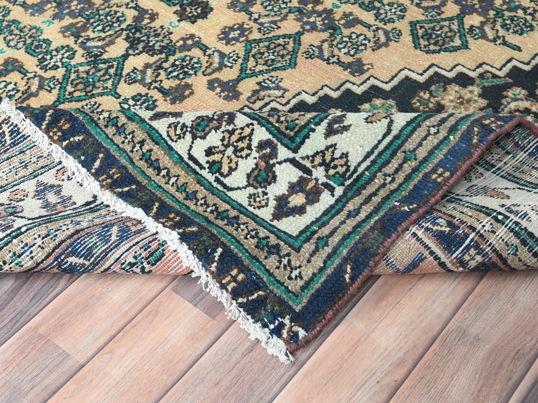 Overdyed & Vintage Rugs LUV730530